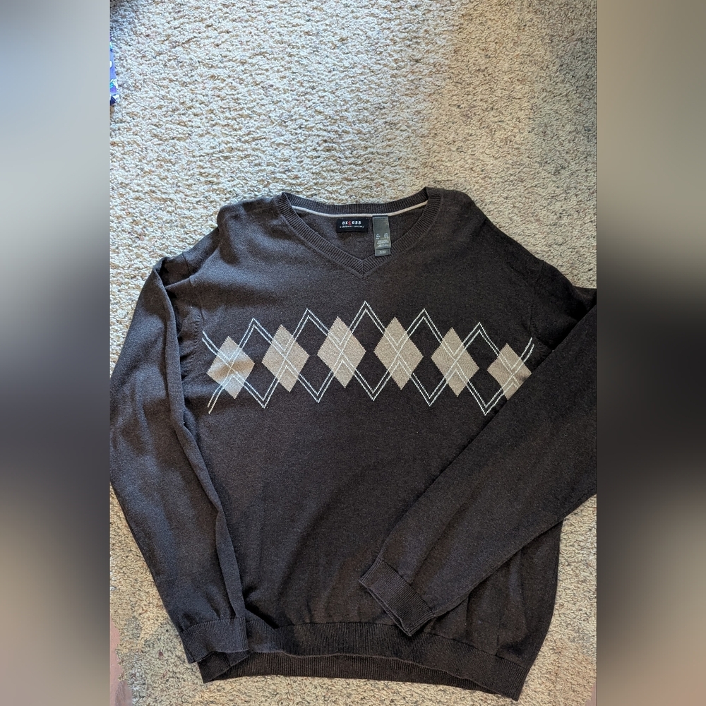 Mens Thinner Sweater XXL Like New